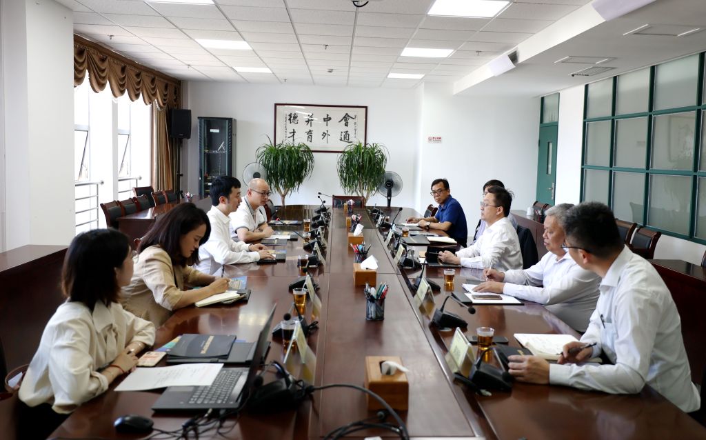 校企合作新篇章 廈門石頭城信息服務有限公司來訪洽談校園攝影服務合作